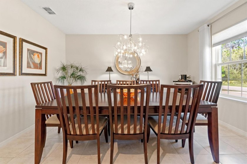Welcome to 1 Frenora Lane, a well-positioned Palm Coast home - photo 4