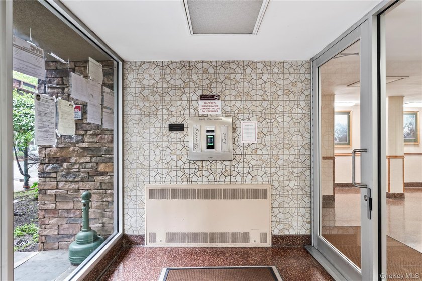 Spacious living in the city is possible! This fully updated - photo 3