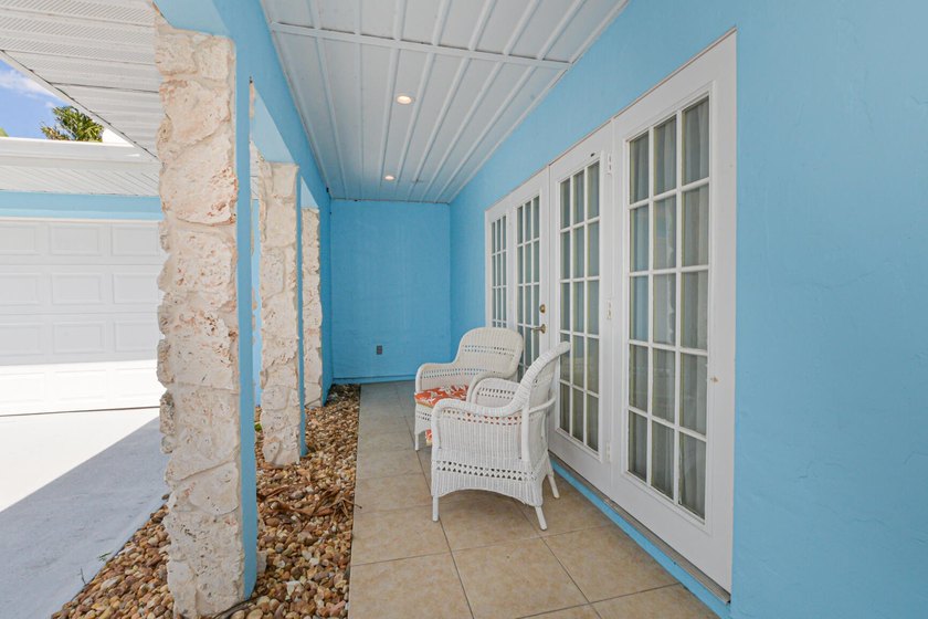 Located in the established community of Sandpiper Bay, this - photo 2