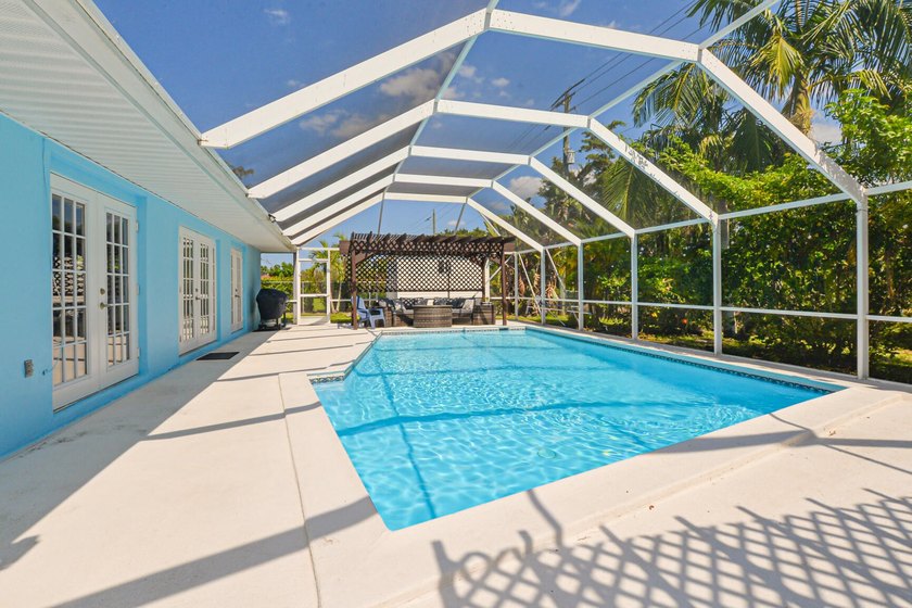 Located in the established community of Sandpiper Bay, this - photo 5