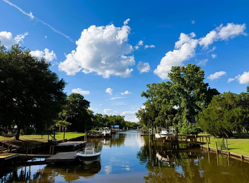 Experience the quintessential Lowcountry lifestyle with this - photo 9
