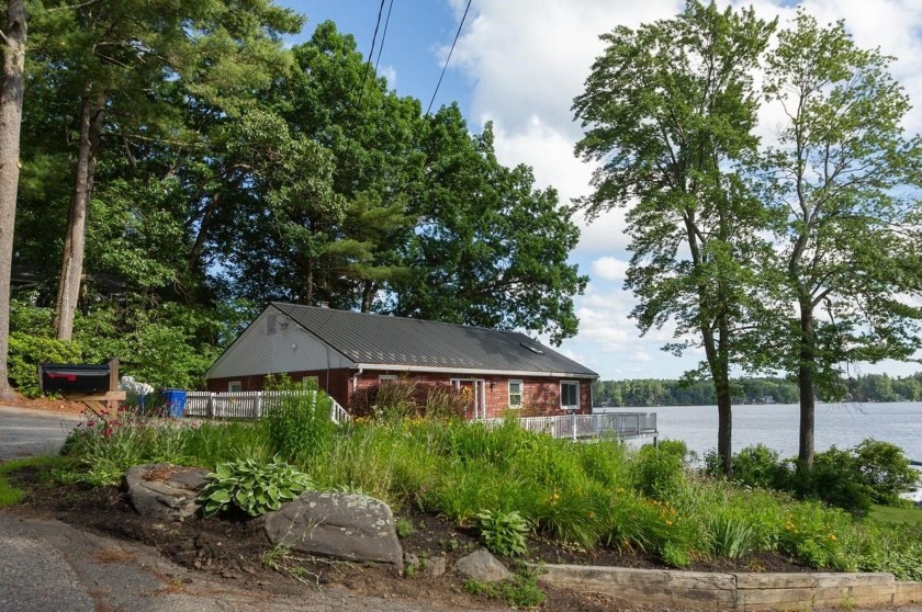 38 Lakeside Drive, Sandown, NH 03873, 2863789