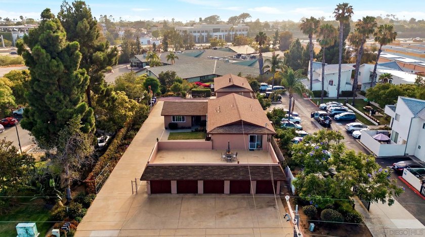Coastal Encinitas, multi-family properties don't get more - photo 2