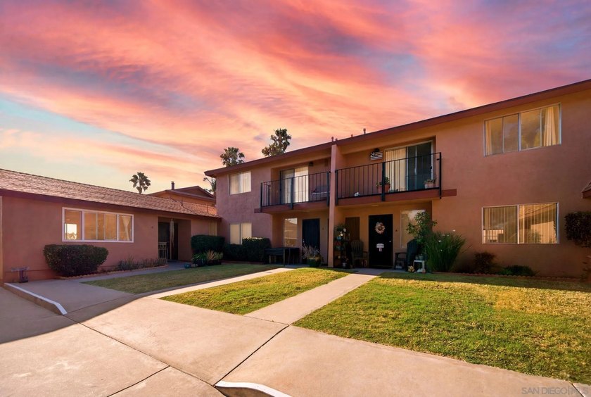Coastal Encinitas, multi-family properties don't get more - photo 4