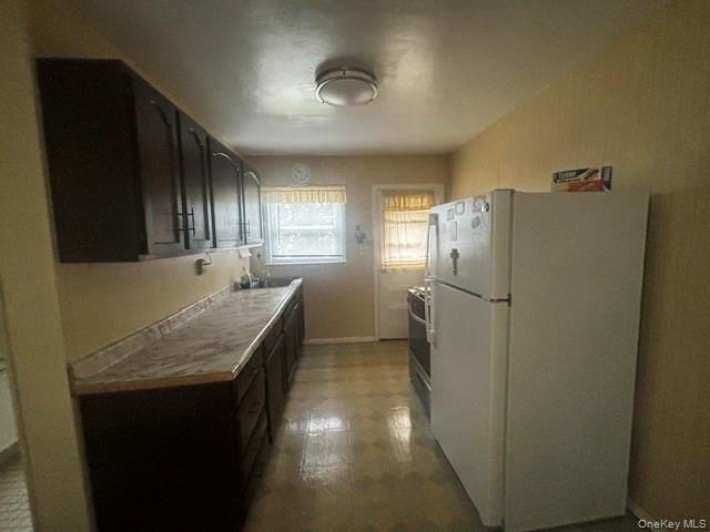 Copiague South Dormered Cape with Garage &amp; Full Basement with - photo 8