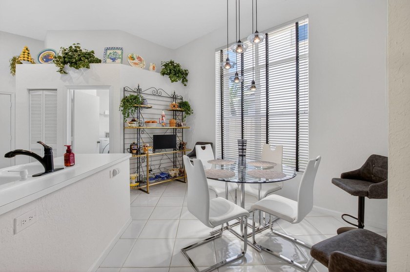 Showings Wednesday, July 15th only. Set within the prestigious - photo 16
