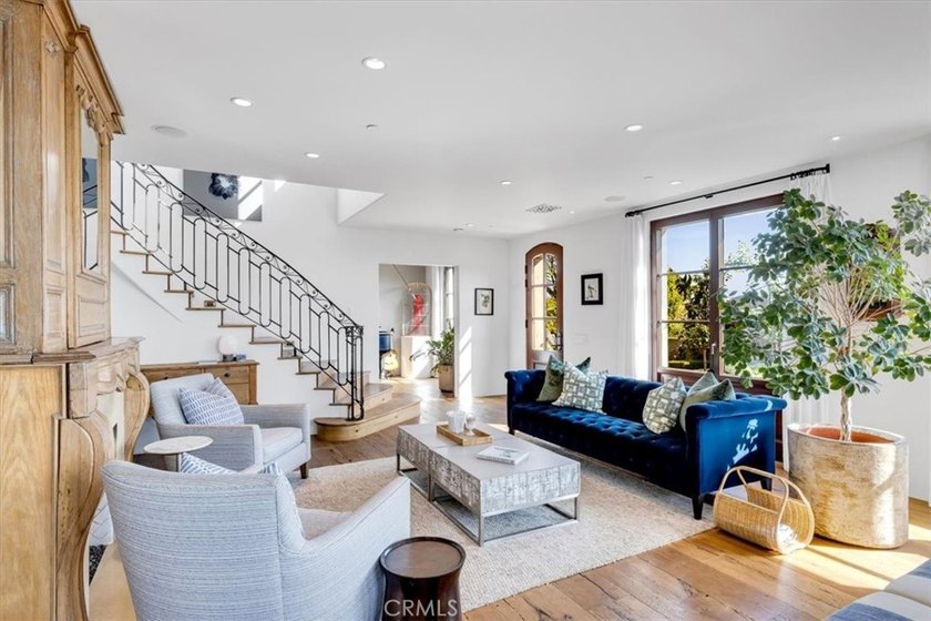Welcome to 31512 Bluff Drive, Laguna Beach - an extraordinary - photo 7