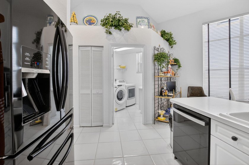 Showings Wednesday, July 15th only. Set within the prestigious - photo 22