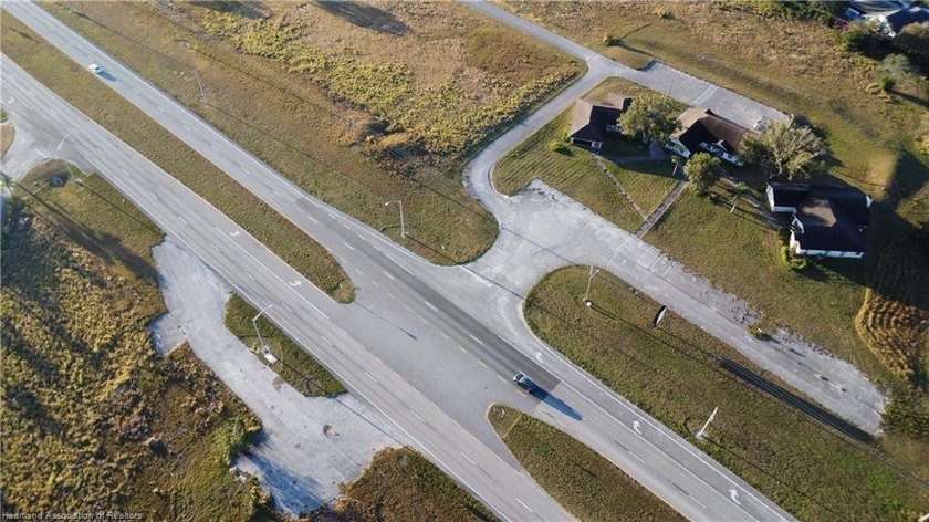 Over 10 acres of prime US Highway 27 frontage. Three existing - photo 18