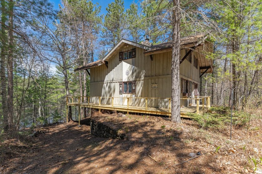 Ultimate privacy on 80 wooded acres with your own private - photo 4
