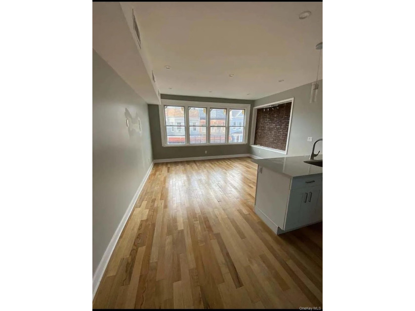 Excellent investment opportunity in the Bronx! 1350 Clay Ave is - photo 2
