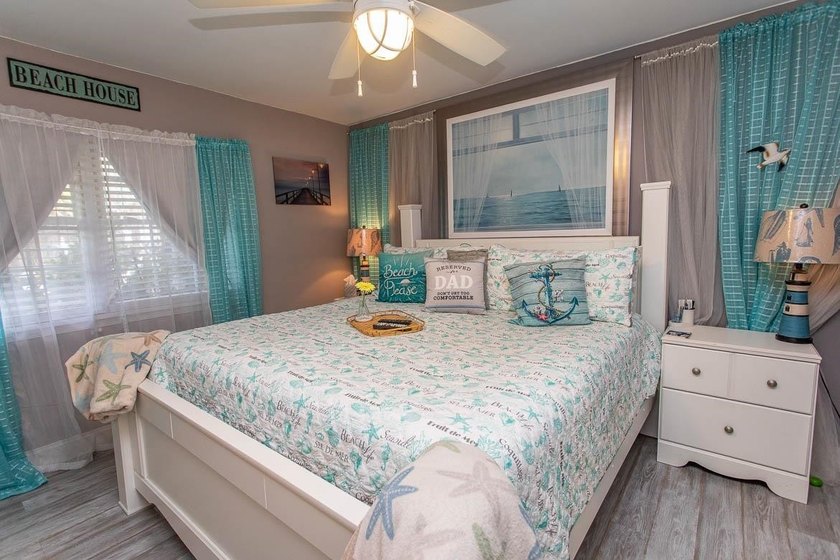 Truly unique opportunity for a charming beach townhome with all - photo 10