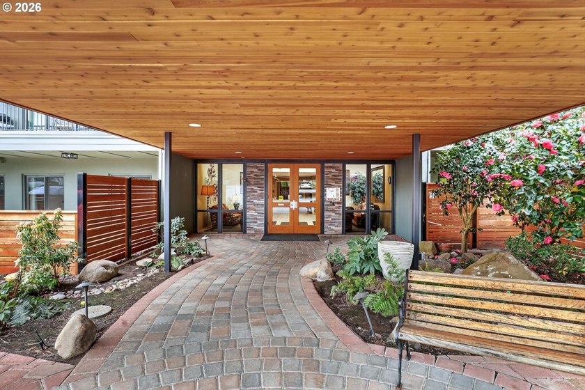 Light-Filled Condo with Expansive Balcony &amp; Exceptional - photo 2