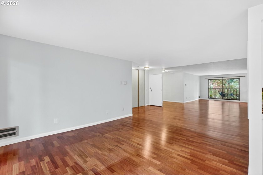 Light-Filled Condo with Expansive Balcony &amp; Exceptional - photo 8