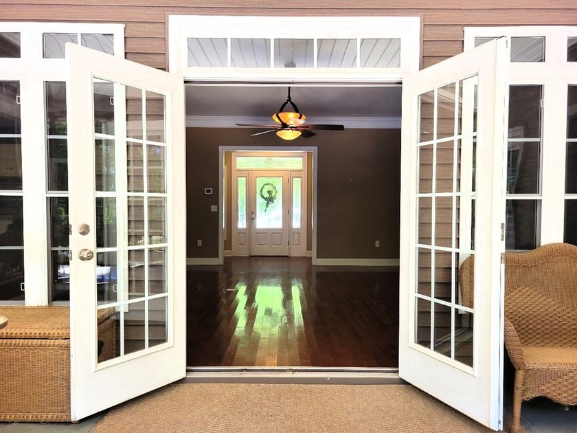 Enjoy waterfront living on Lake Murray. Beautiful home with a - photo 56