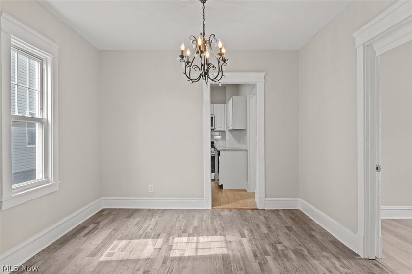 Welcome to this beautifully renovated, move-in-ready 5-bedroom - photo 9