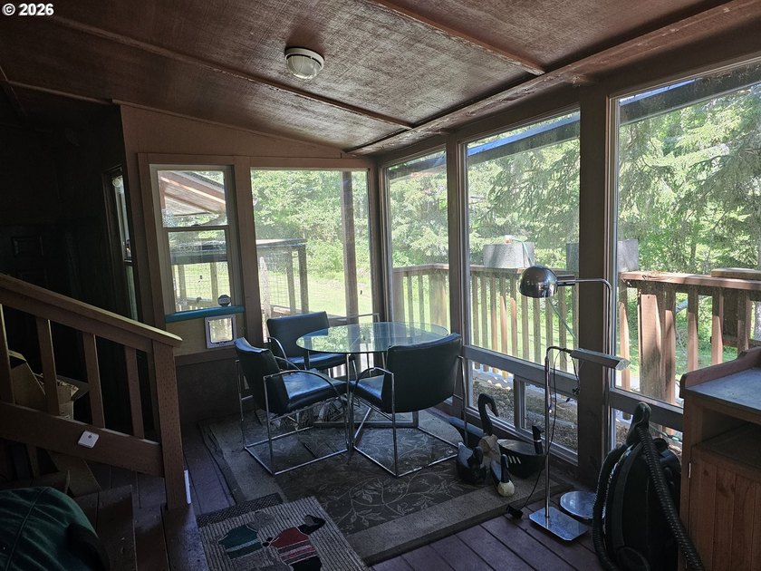 Welcome to Whaleshead Beach Resort! This spacious cabin offers - photo 10
