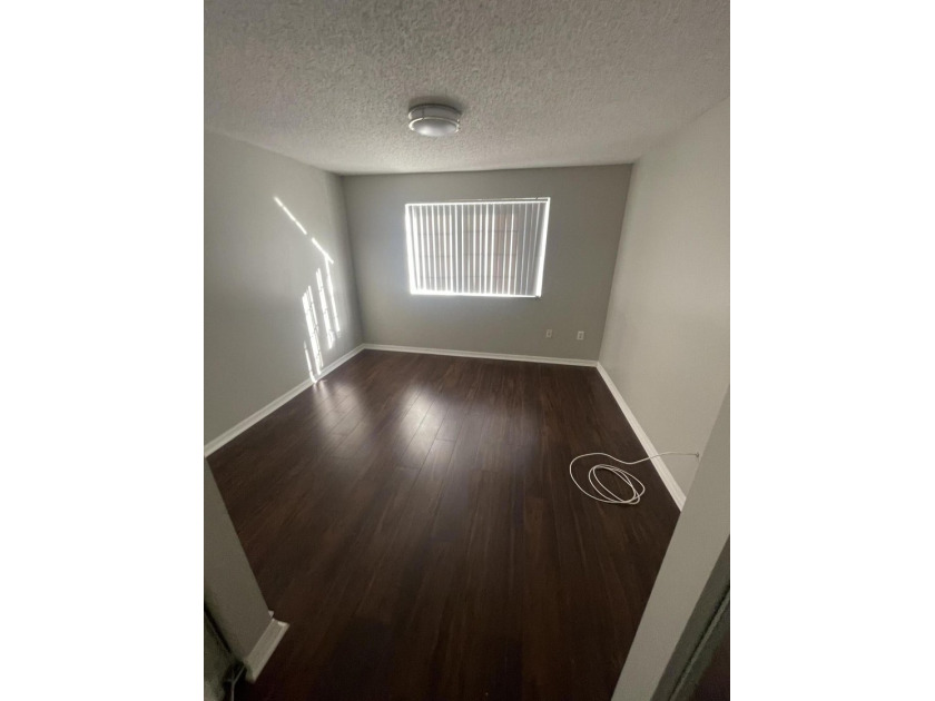 Welcome to your three-bedroom, two-bathroom waterfront - photo 15