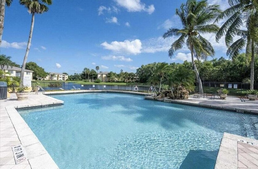 Welcome to your three-bedroom, two-bathroom waterfront - photo 20