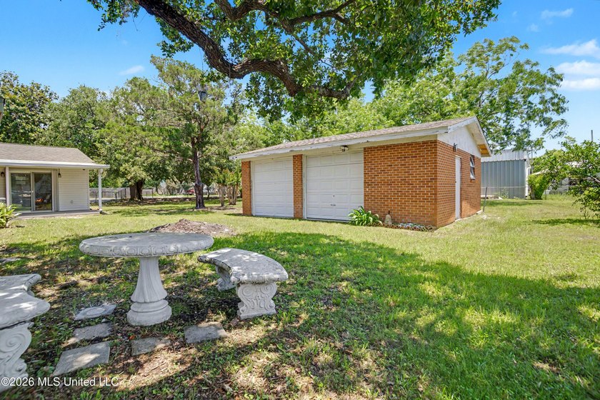 Opportunity awaits with this unique corner property, newly zoned - photo 32