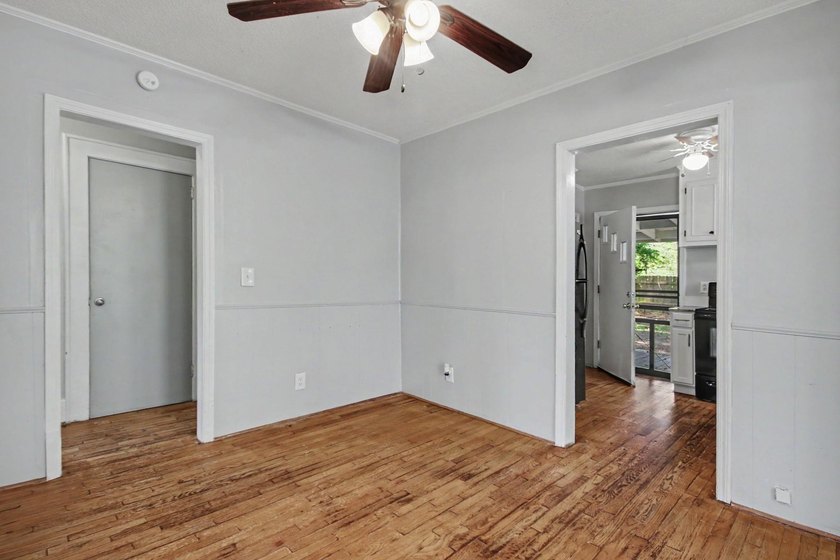 Welcome to 321 Park Street, Georgetown, SC, which is a charming - photo 9