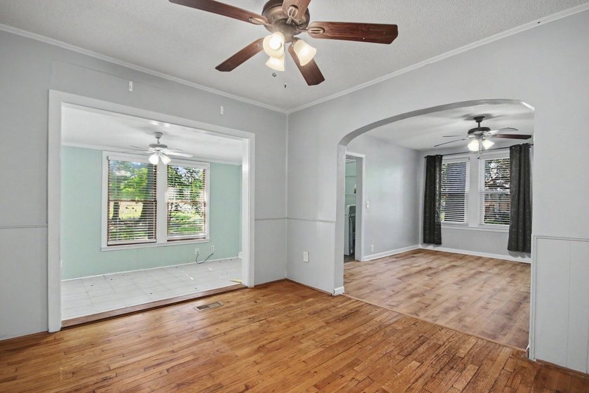Welcome to 321 Park Street, Georgetown, SC, which is a charming - photo 10