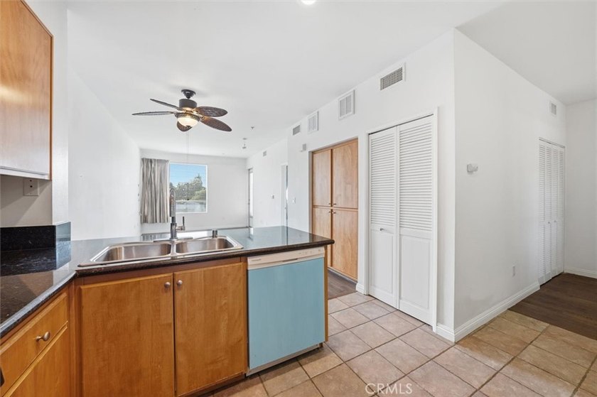 Welcome to The Meridian at Cabrillo, an exclusive 44-residence - photo 7