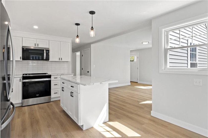 Welcome to your dream home! This unique freestanding condominium - photo 7