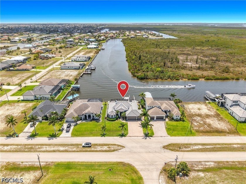 Experience the pinnacle of Southwest Florida waterfront living - photo 2