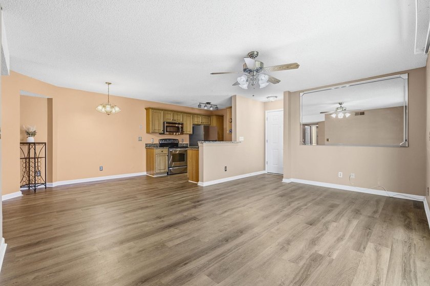 Stylish 3-bedroom, 2-bath condo in a prime location, offering - photo 6