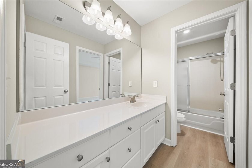 Have you been looking everywhere for a gorgeous home with a - photo 37