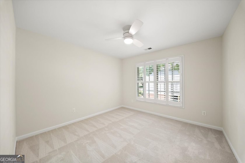 Have you been looking everywhere for a gorgeous home with a - photo 42