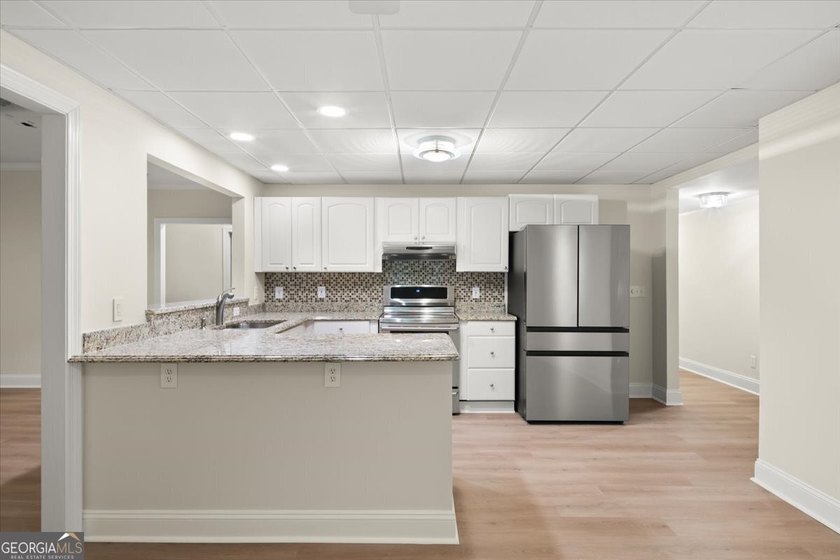 Have you been looking everywhere for a gorgeous home with a - photo 50