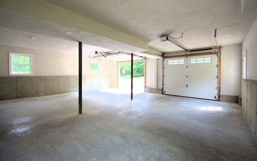 Enjoy the privacy of 1.5 acres in a country setting but offering - photo 30