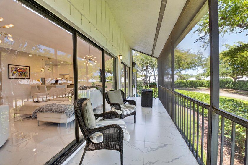 Beautiful, totally redone Willow Wood 3 bedroom, 2.5 second - photo 32