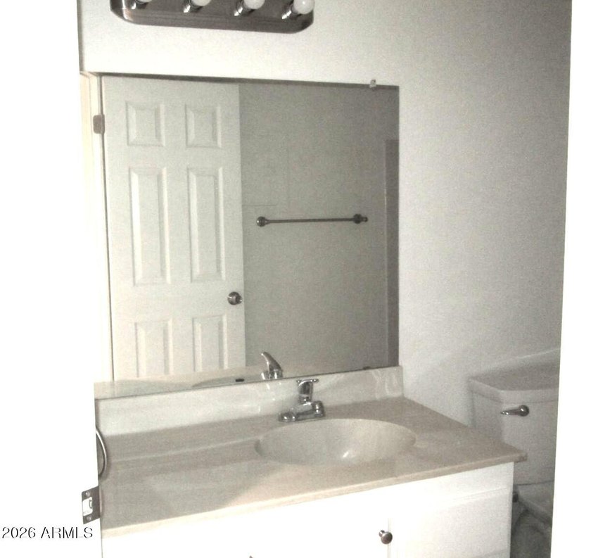 READY TO SHOW-READY TO SELL! ELEVATOR LEADS TO VERY QUIET TOP - photo 34