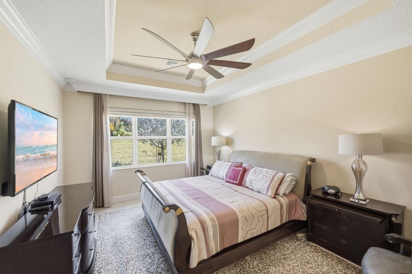 MOTIVATED SELLER!! Rare opportunity to own one of Riverland's - photo 11