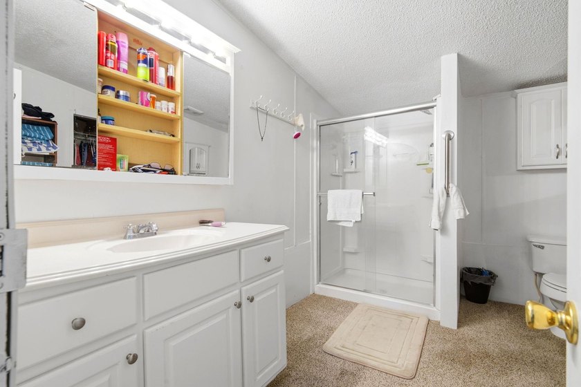 Welcome to 745 River Cliff Drive, where Intracoastal living - photo 4