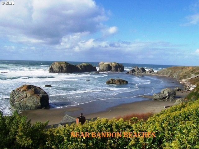 WEST BANDON LOT, .34 acre, in the developing Donut Hole area - photo 13