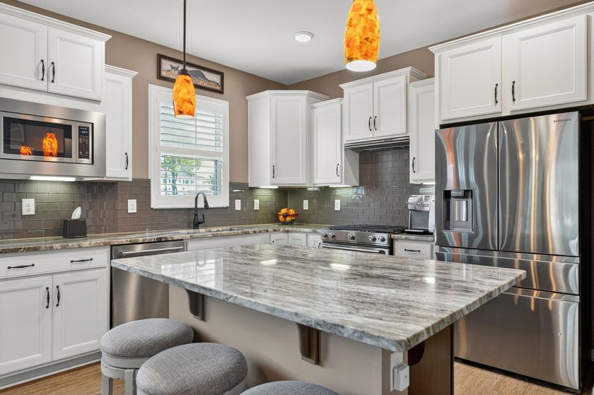 Welcome to Del Webb at Grande Dunes. This beautifully maintained - photo 7