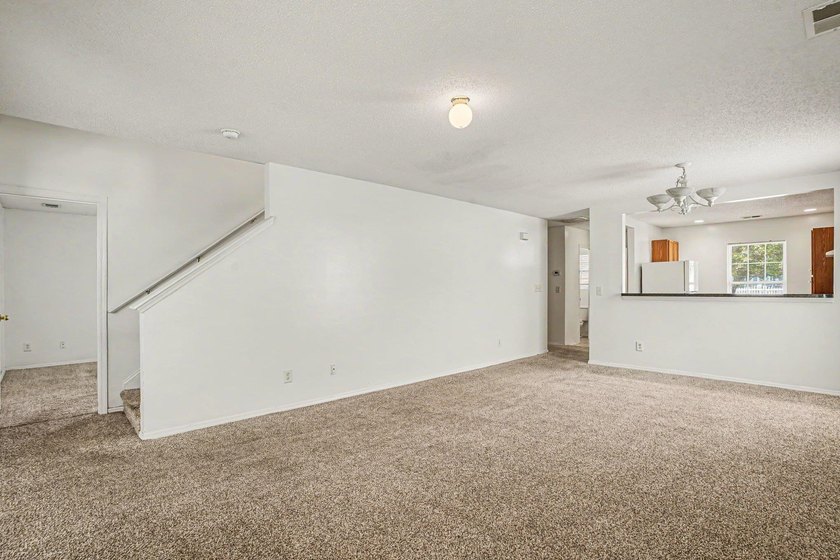 Welcome home to this well maintained 3-bedroom, 2.5 bath home in - photo 10