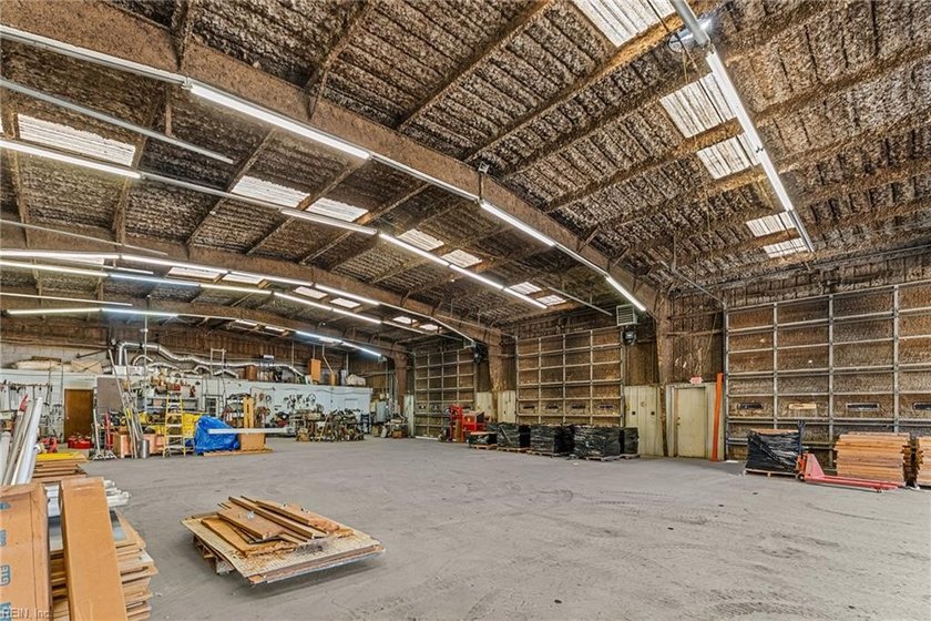 Exceptional commercial opportunity featuring multiple buildings - photo 6
