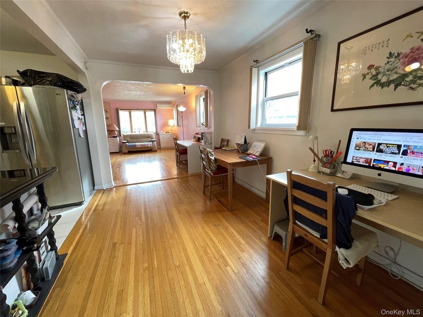 61-52 149th Street, Flushing, NY 11367 R4-1 Zoning, can be - photo 17