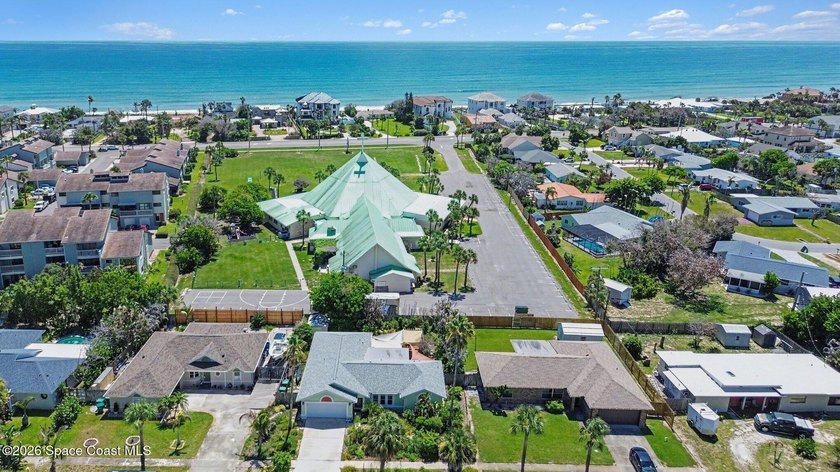 Get ready to be impressed with this move-in-ready beachside home - photo 20