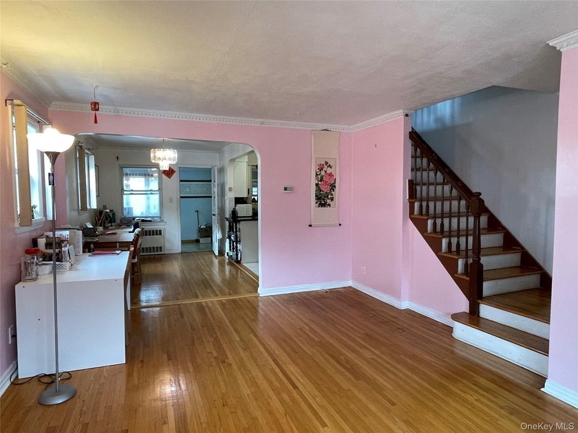 61-52 149th Street, Flushing, NY 11367 R4-1 Zoning, can be - photo 25