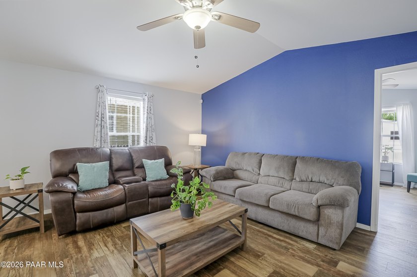 Financing Available! Rare 2-bedroom 2 bath home in Iron Springs - photo 14