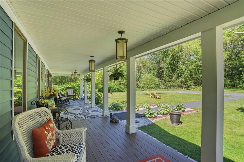 Welcome home to this beautifully renovated ranch, perfectly - photo 5