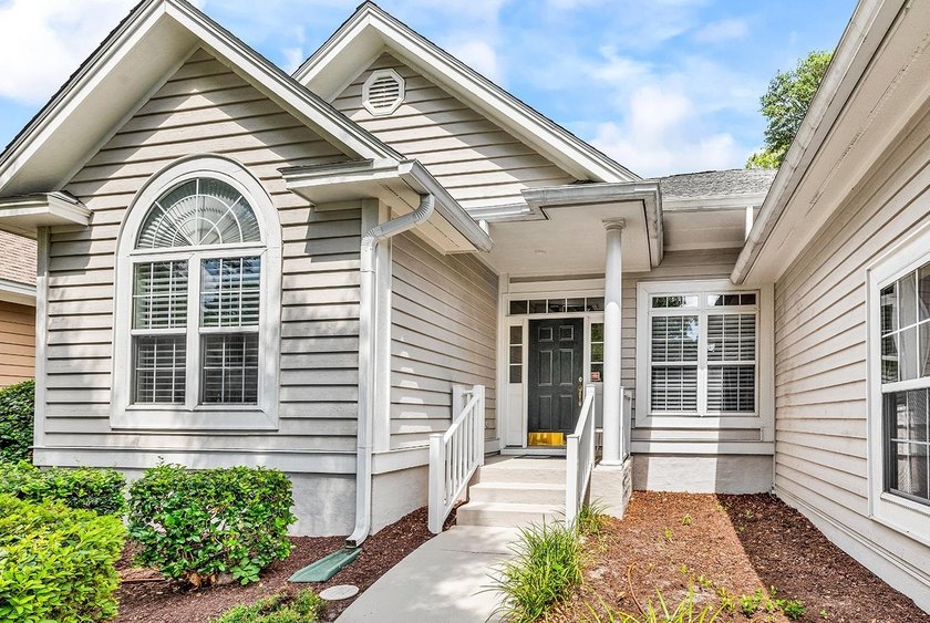 Come and experience this custom built, 4-bedroom, 3 full bath - photo 3