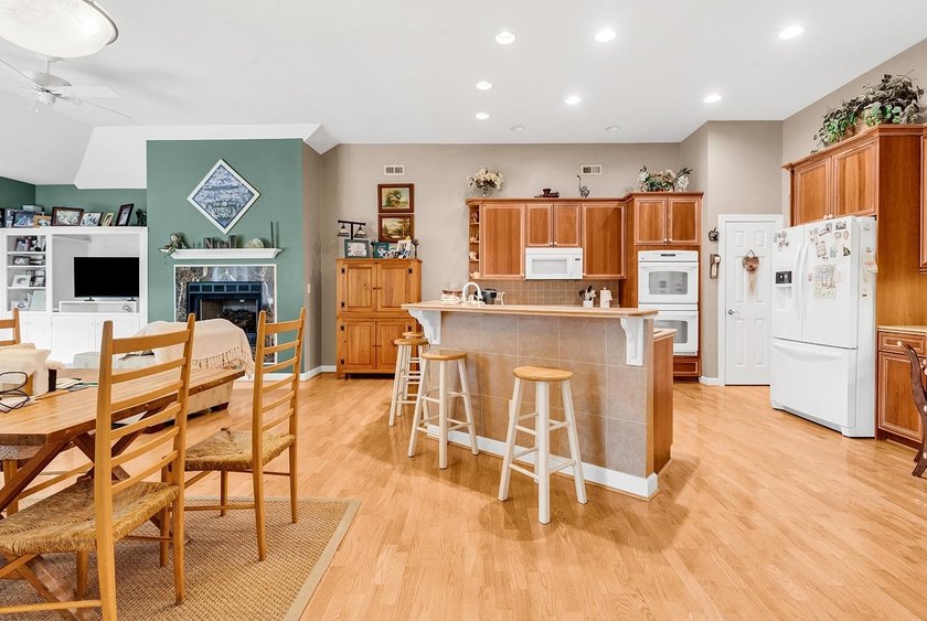 Come and experience this custom built, 4-bedroom, 3 full bath - photo 8