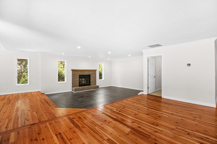 Uncommon opportunity in River Oaks Estates, off Waverly Road - photo 8